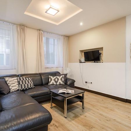Dolly'S Duplex Home Boedapest Buitenkant foto